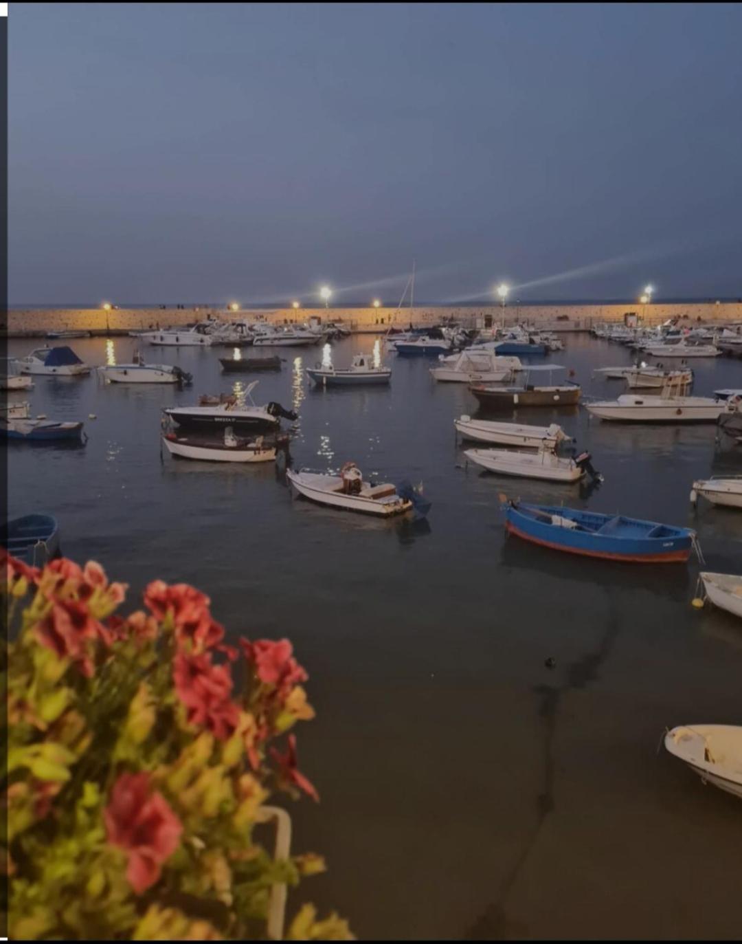 Il Borgo Antico - Torre A Mare Apartman Kültér fotó